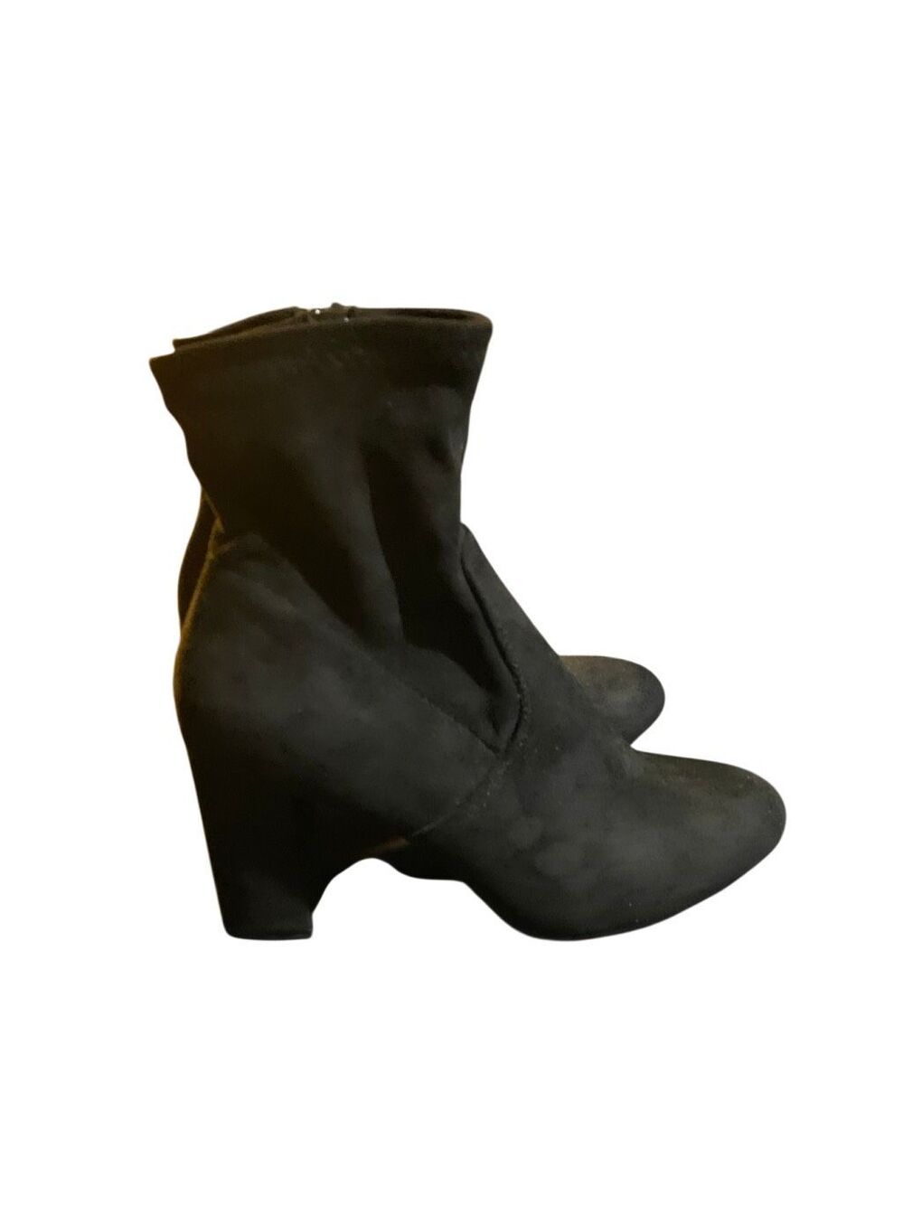 Francesca’s women’s black faux suede zipper boots 8